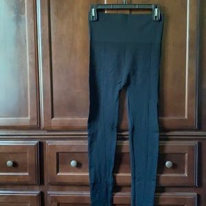 Prime Cut Small Black Leggings